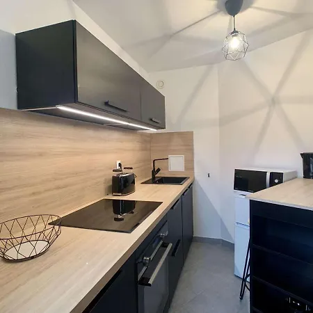 Centre De Apartment